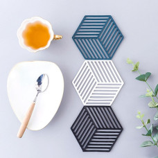 Dining Table mat Heat Insulation pad Nordic Heat-Resistant Anti-Scald mats Household Kitchen Pot mats Coasters ( 1 pcs )