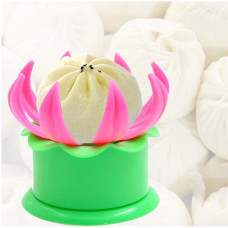 Momos maker Plastic Mold and Filling Spoon Cooking Tools Set Steamed Stuffed Bun Maker and Dumpling Maker for Cooking Delicious