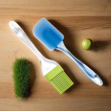 Spatula and Pastry Brush for Cake Mixer